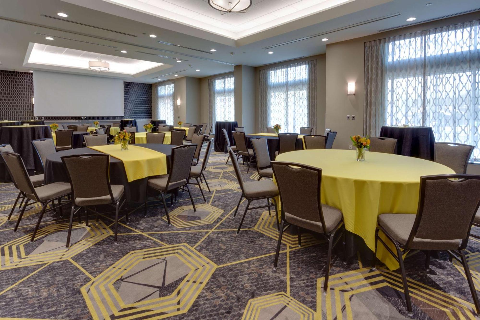 Drury Inn & Suites Pittsburgh Airport Settlers Ridge Εξωτερικό φωτογραφία