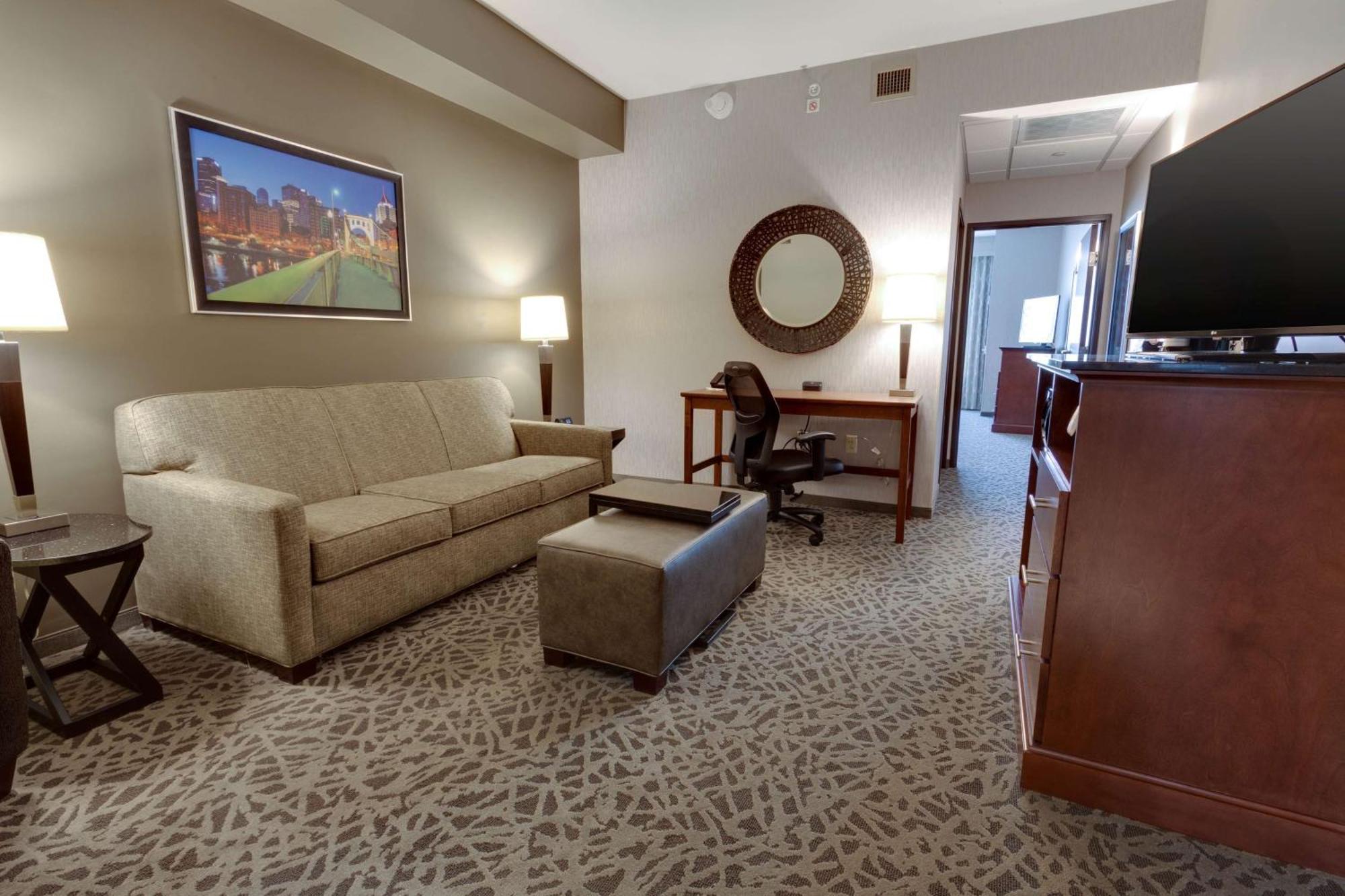 Drury Inn & Suites Pittsburgh Airport Settlers Ridge Εξωτερικό φωτογραφία